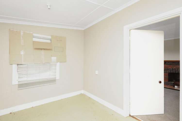 153 Kermode Street Ashburton_11