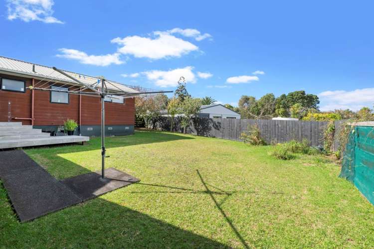18 Thorburn Avenue Red Beach_6