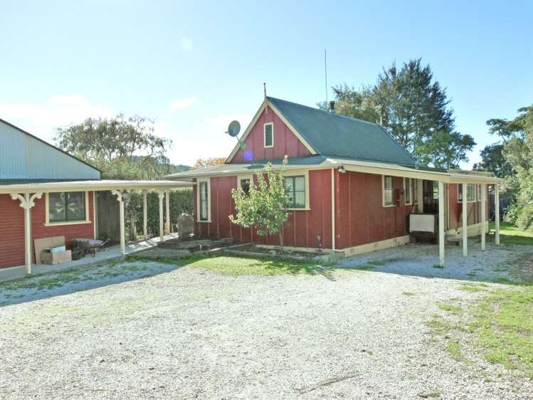 101 Whitby Road Wakefield_17