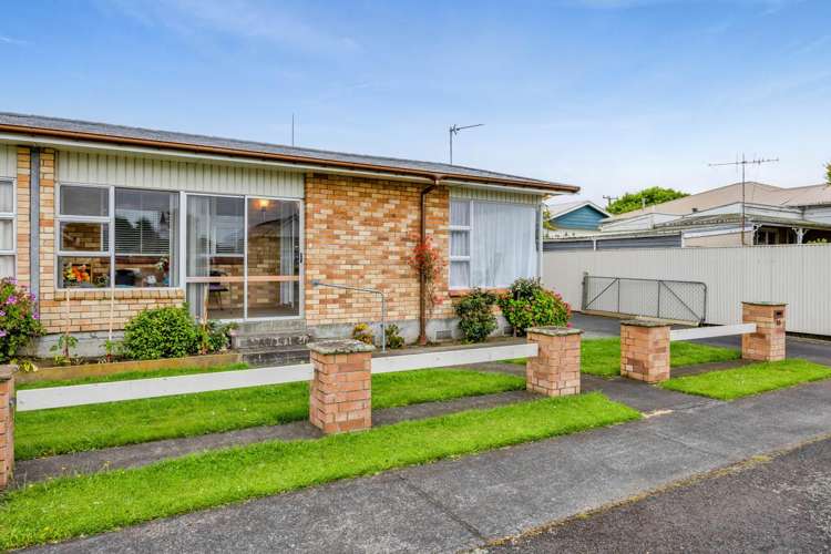 15 Grey Street Hawera_13