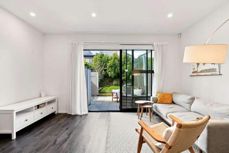 37 Peihana Road Hobsonville_4