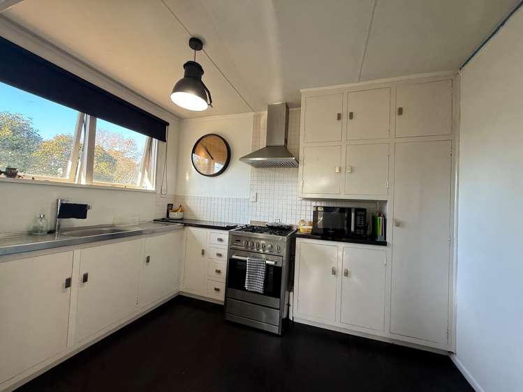 38 Clivedon Place Redwood_3