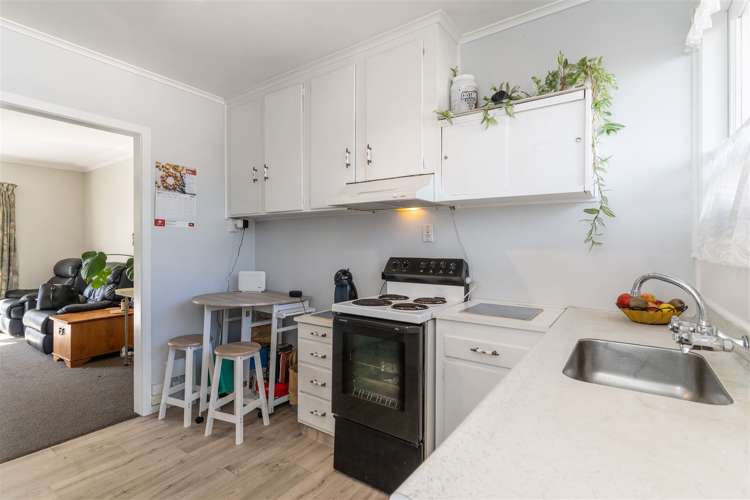 2/14 South Street Papakura_5