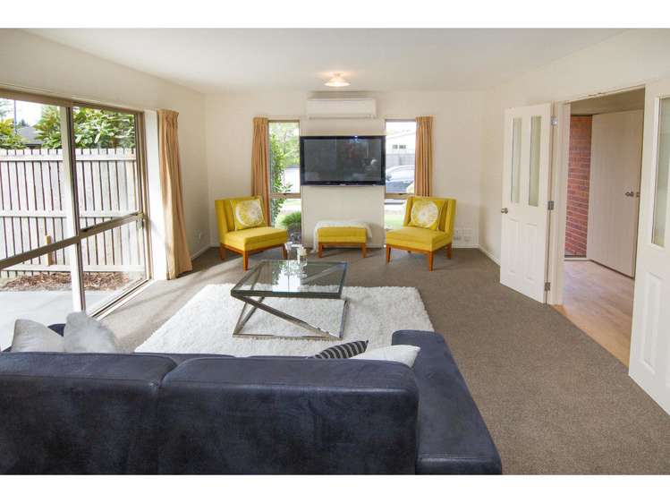 22 Parkside Crescent Northwood_6