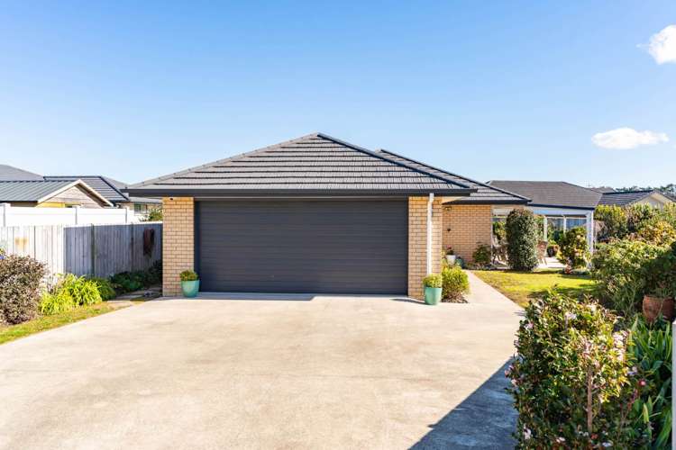 22 Kowi Lakes Drive One Tree Point_27