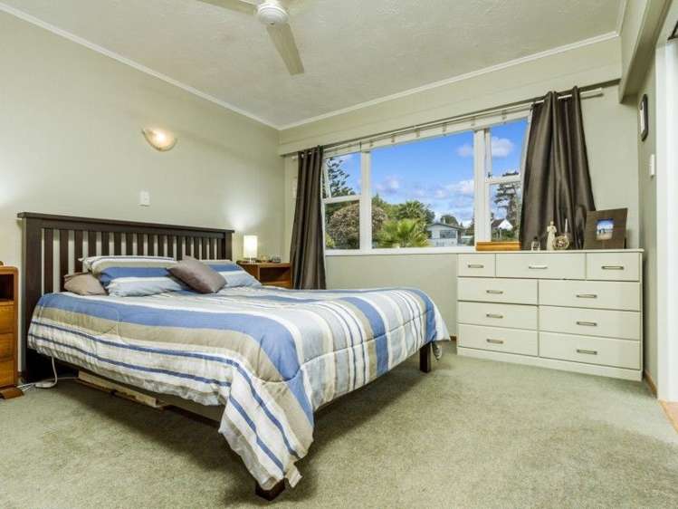 17 Acacia Road Torbay_11