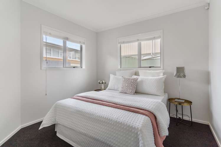 2/557 Great South Road Rosehill_1