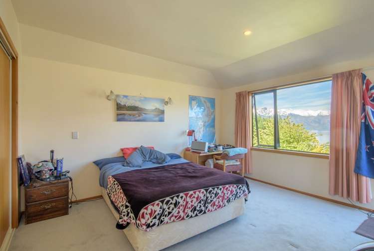 10a Cameron Place Fernhill/Sunshine Bay_6