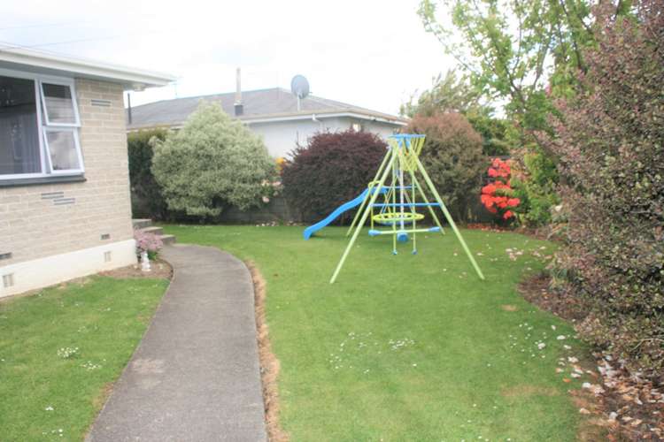 22 Carlyle Road Mosgiel_18