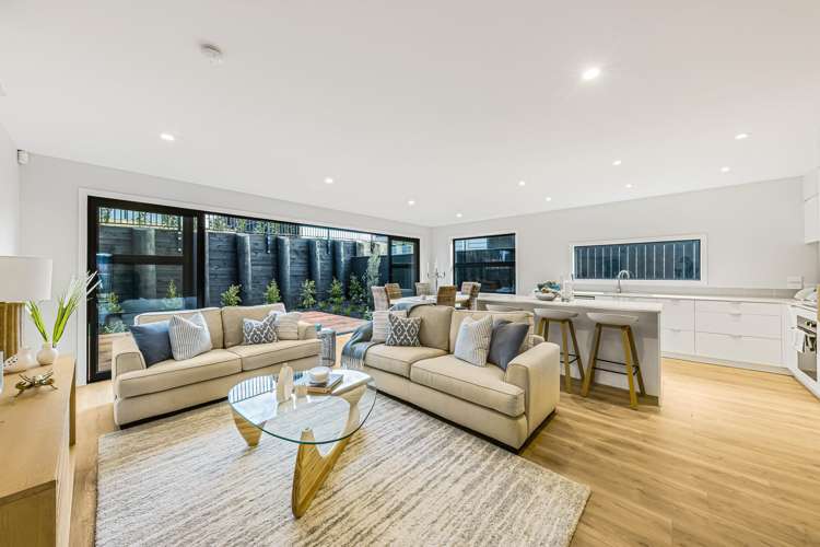 54 Tipu Crescent Milldale_4