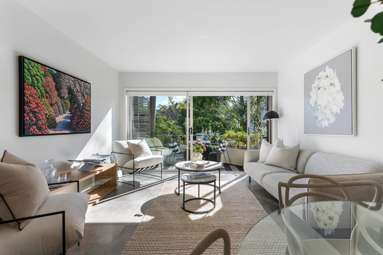 9/6 Sarsfield Street_3