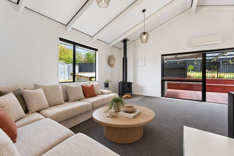 21 Springtime Crescent Stanmore Bay_9