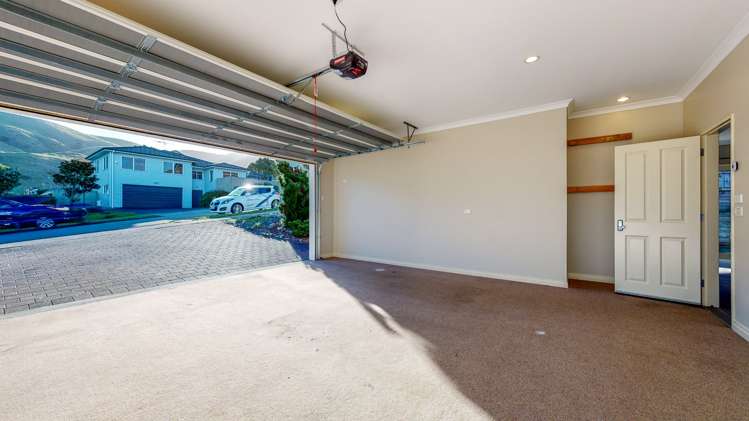 82 Amesbury Drive Churton Park_16