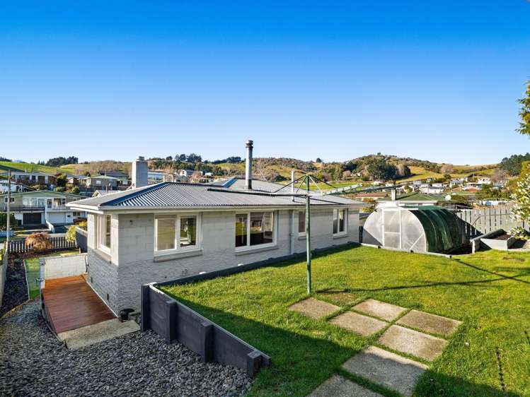 5 Elwyn Crescent Green Island_16