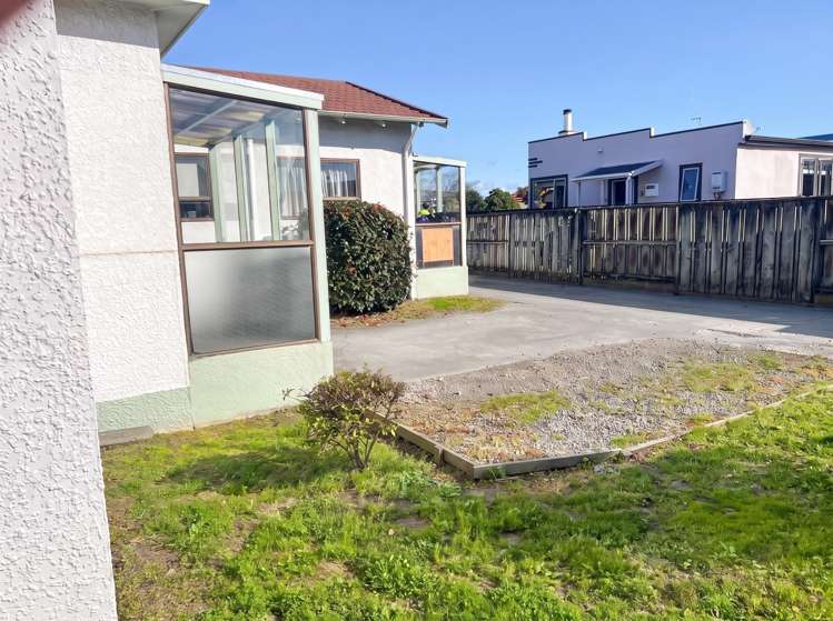 2/33 Puriri Terrace Roslyn_16