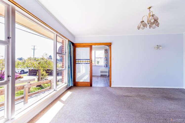 6 Durham Street Waimate_11