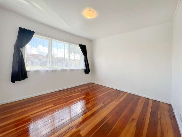 5 Daytona Road 11401_11