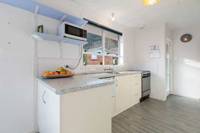 32 Koromiko Street 10770_4