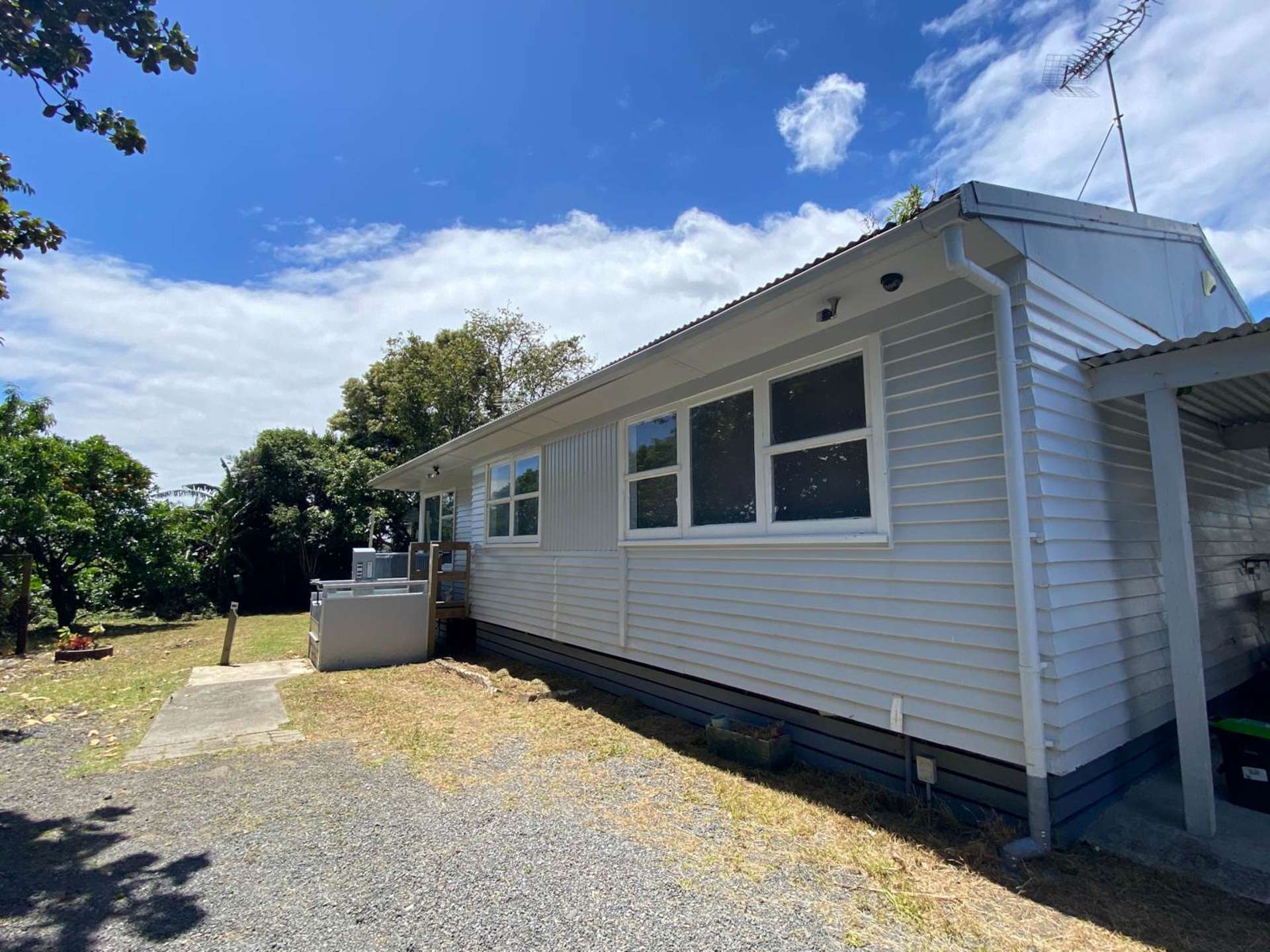 2/15 Gibbs Road Manurewa_0