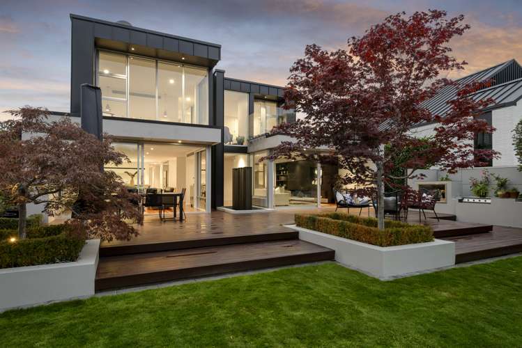 29 Idris Road_0