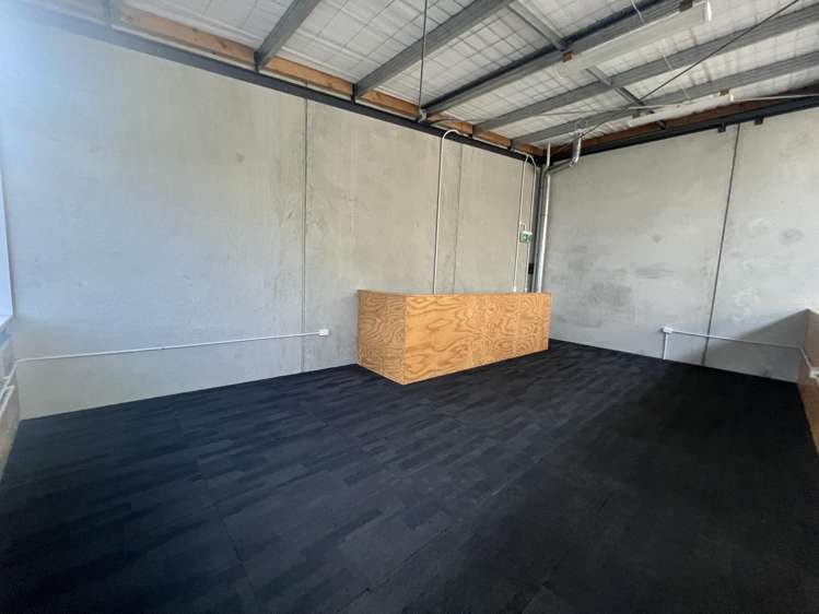 8/3 Haliday Place East Tamaki_5