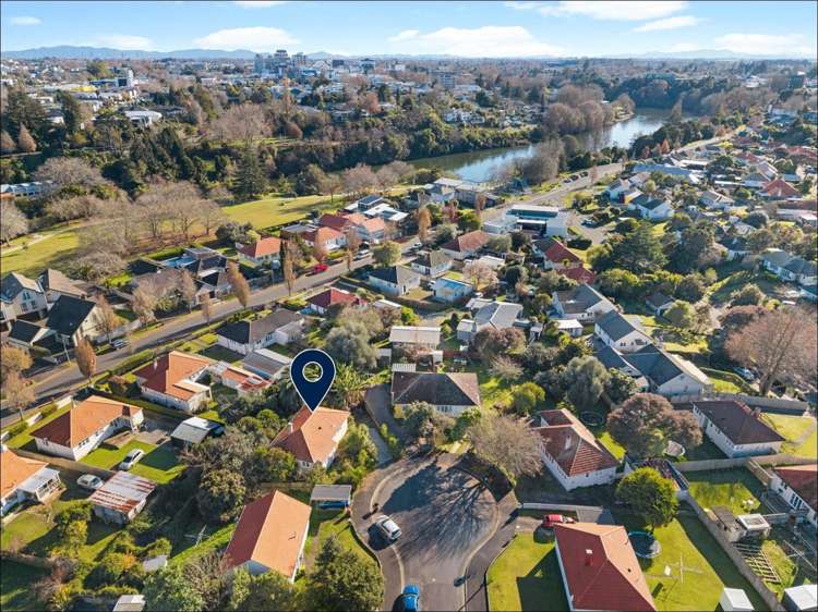 9 Fergusson Street Hamilton East_11
