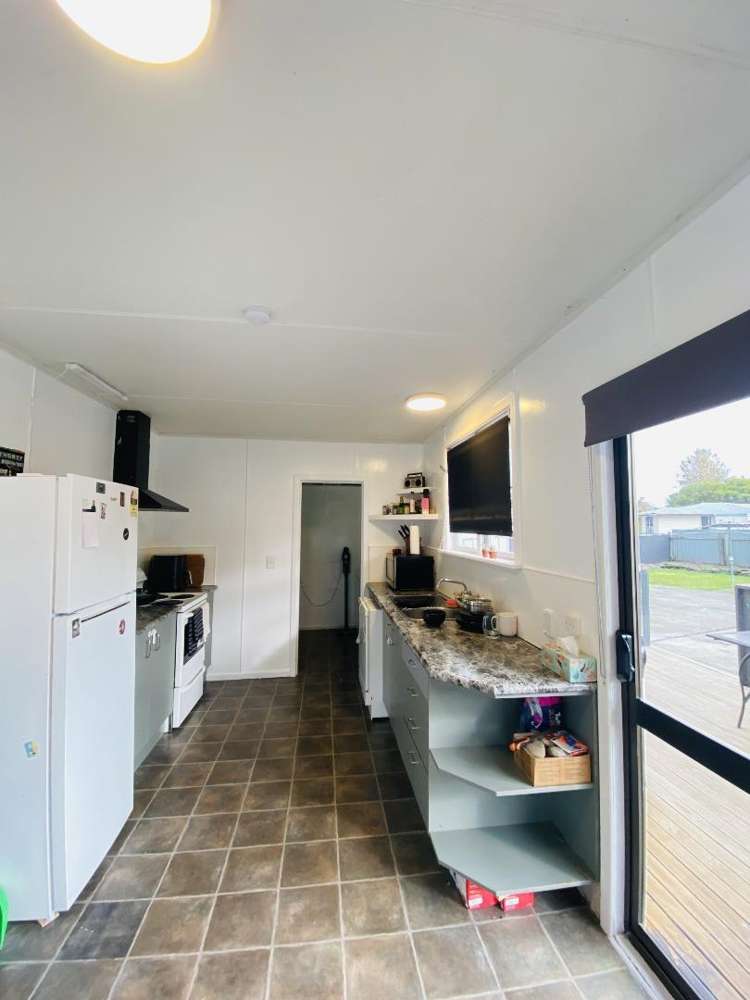 11 River Road Masterton_2