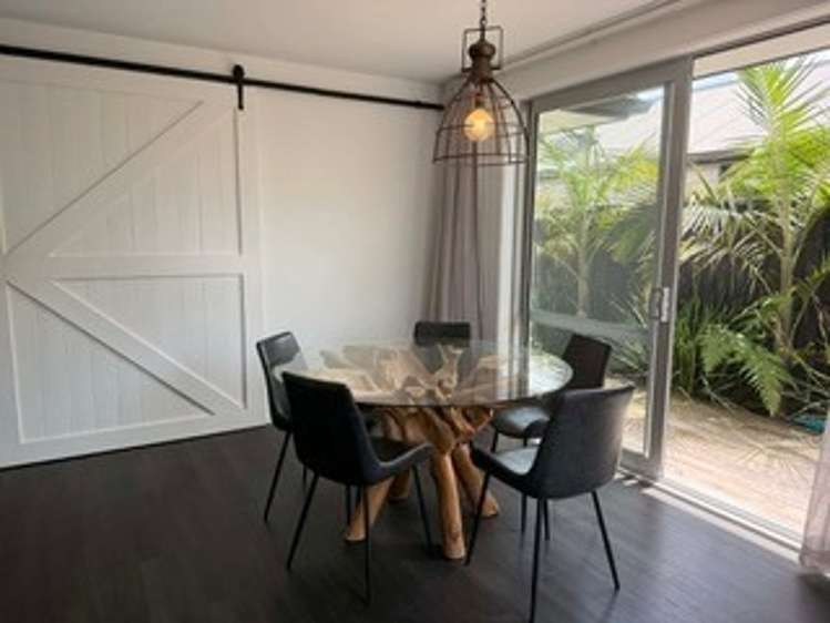 12 Kotiate Street 1131_3