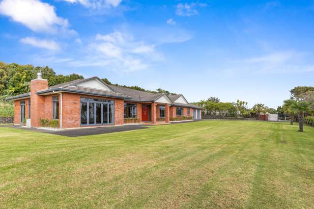 503 Redoubt Road Flat Bush_2