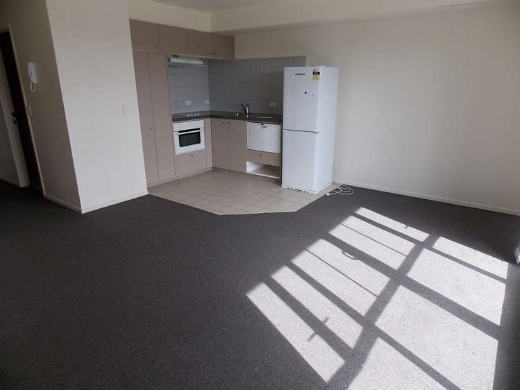 2c/3 Keystone Avenue Mount Roskill_4