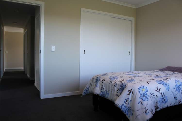 67 Howden Street Te Anau_9