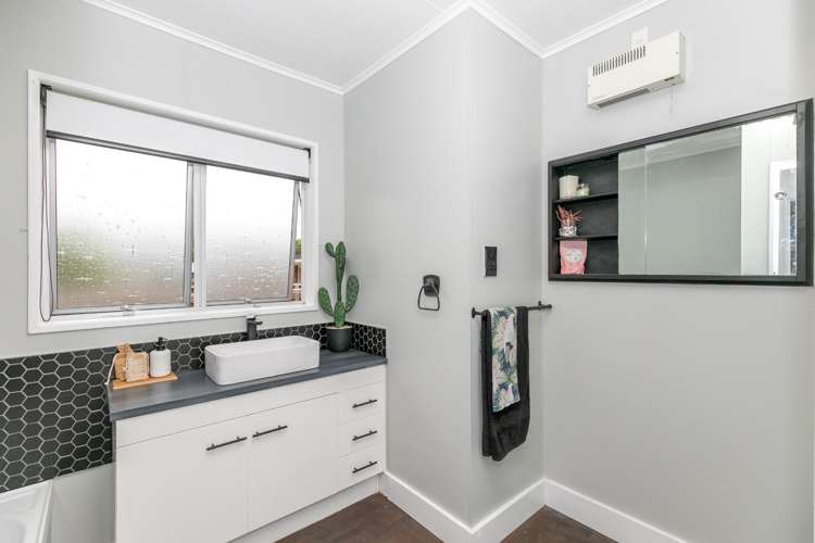 7 Hooker Avenue 1054_14