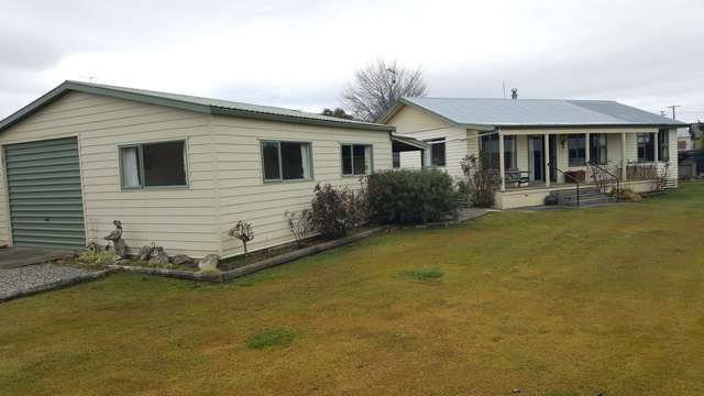 48 Wylam Street Waikaia_2