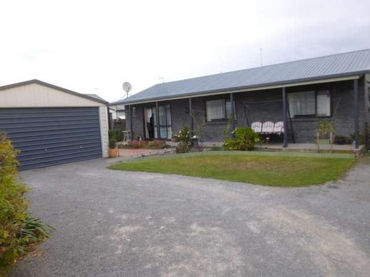 2/10 Neill Street Hornby_8