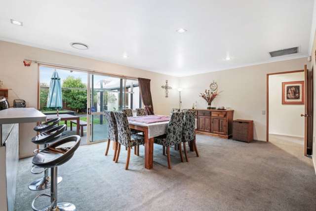 49b Lakewood Drive Burwood_4