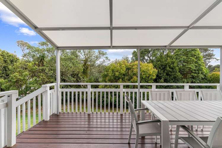 61 Taurus Crescent Beach Haven_8