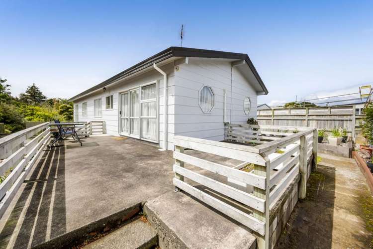 48A Collins Street Hawera_13