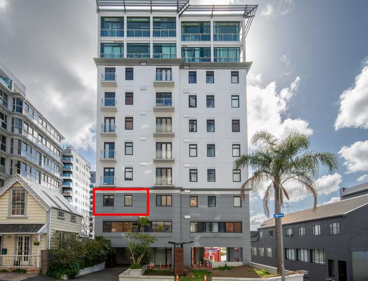 2F/92 Nelson Street_0