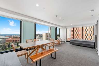 6E/100 Anzac Avenue_4