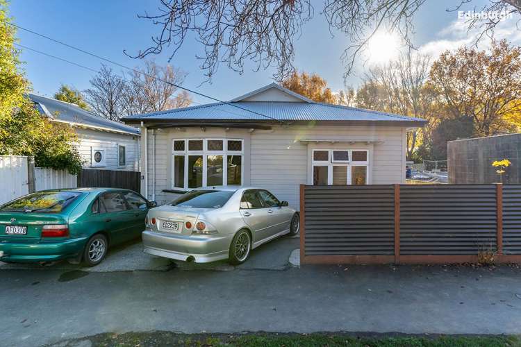 11 Knox Street North East Valley_24