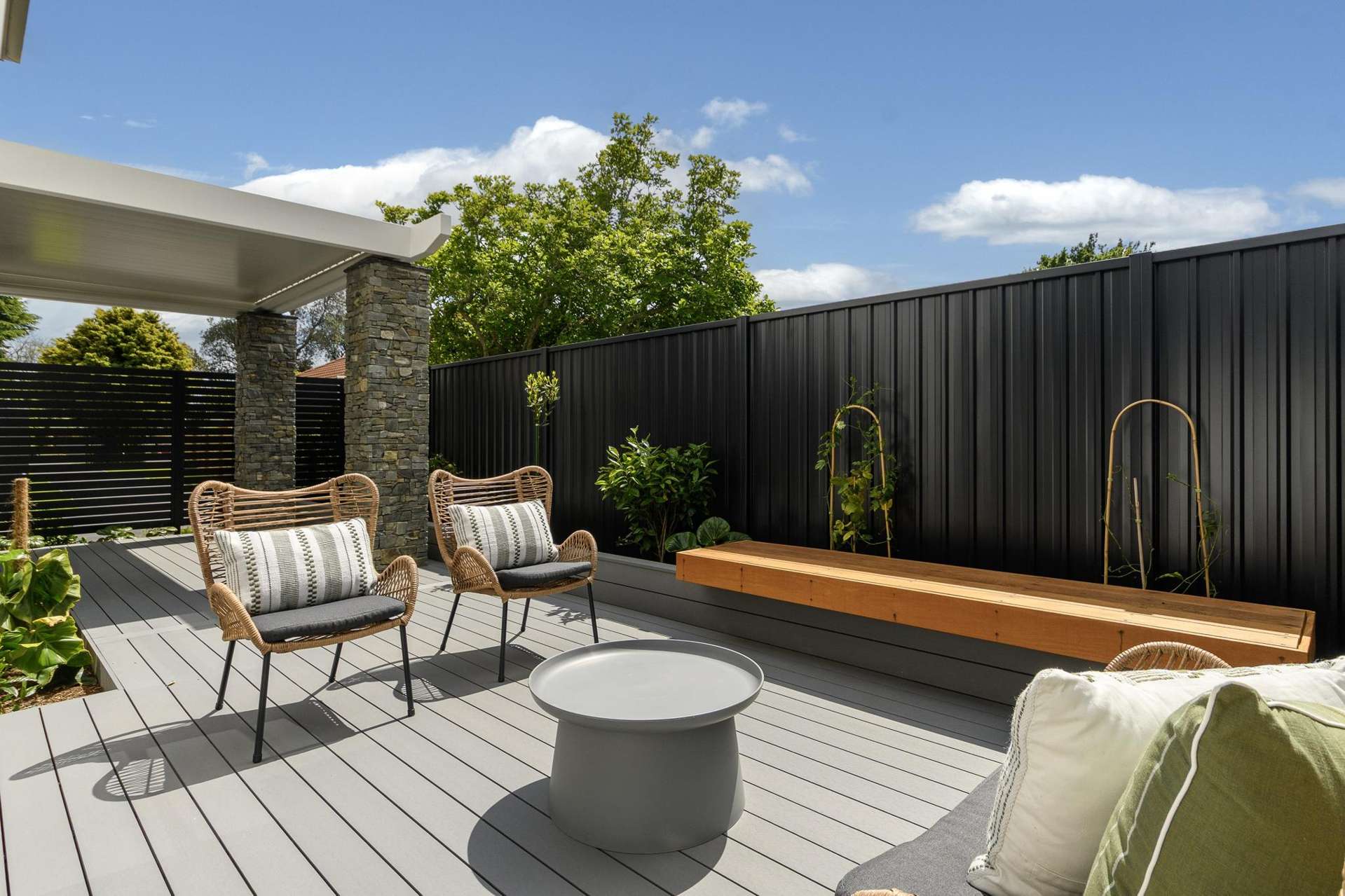 90A Grace Road Avenues_0