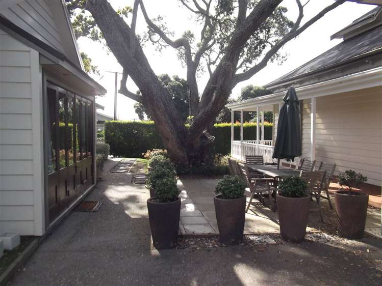 1 Mozeley Avenue Devonport_10