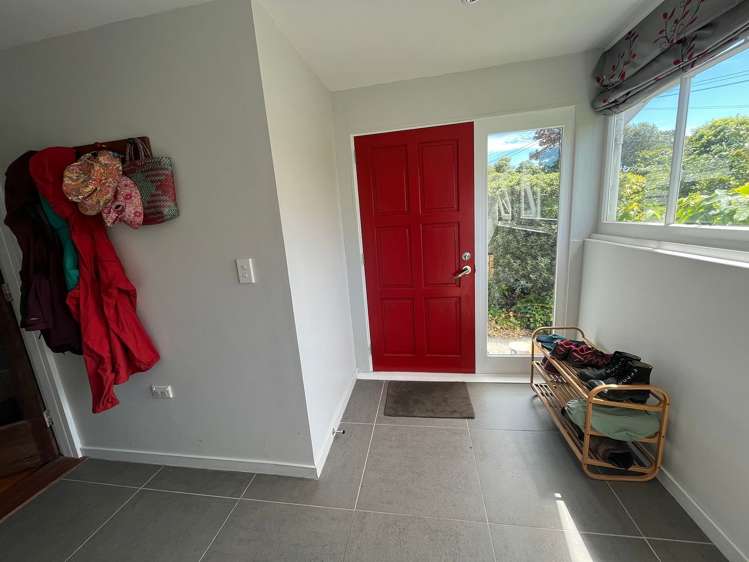 24 Birdwood Avenue Beckenham_2