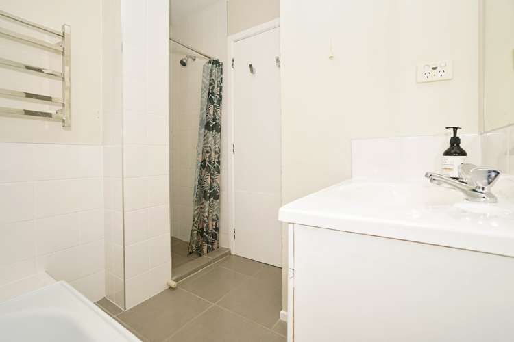 18 Macmurdo Avenue Glenview_11