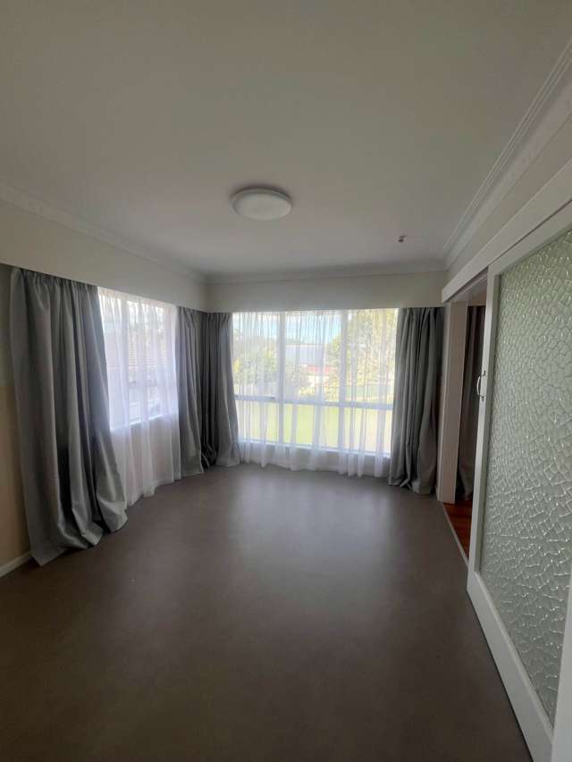 15 Brouder Place Manurewa_3