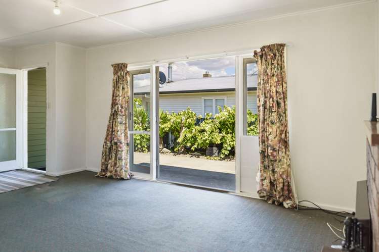 522 Lowe Street Camberley_11