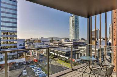502/10 Auburn Street_1