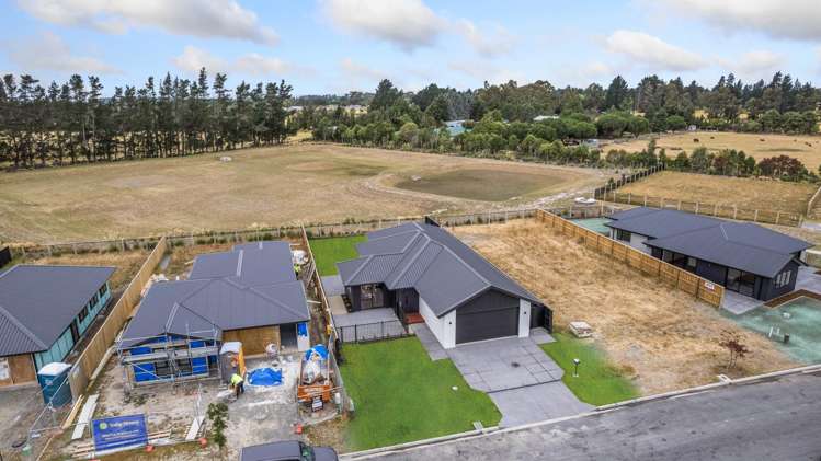 45 Greig Crescent Amberley_23