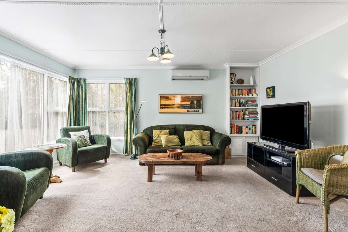 149 Tui Road_2