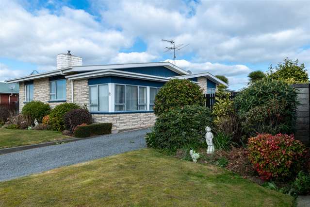 37 Churchill Avenue Allenton_2